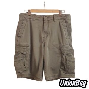 UnionBay Shorts Mens Size 34 Grey Gray Cargo Union Bay Broken In